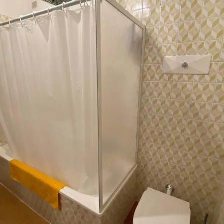 House Apartment *